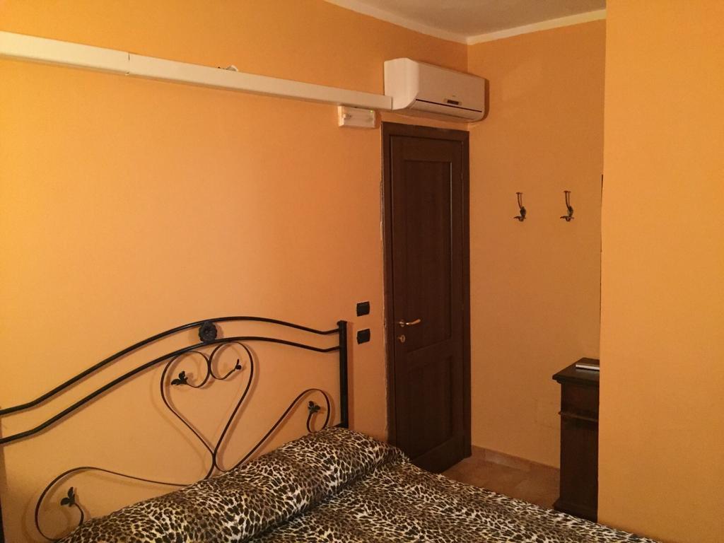 ホテルIl Casello パオラ 部屋 写真